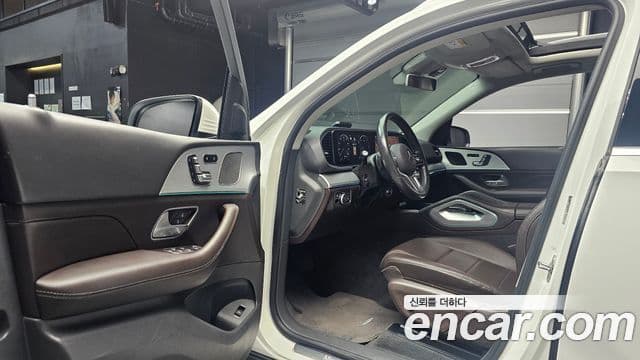 Mercedes-Benz GLE-Class 2020 — Şəkil 10/20
