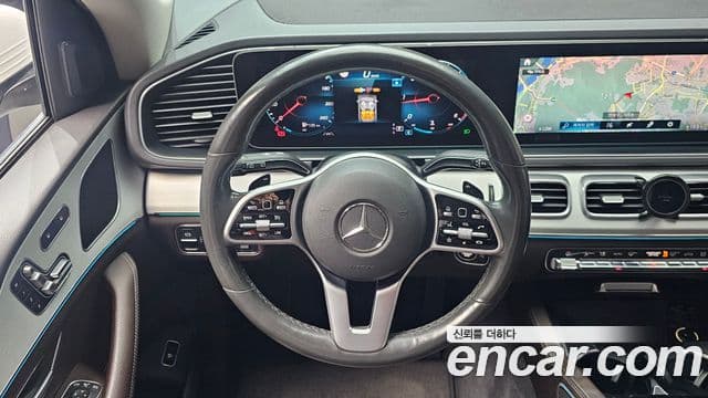 Mercedes-Benz GLE-Class 2020 — Şəkil 13/20