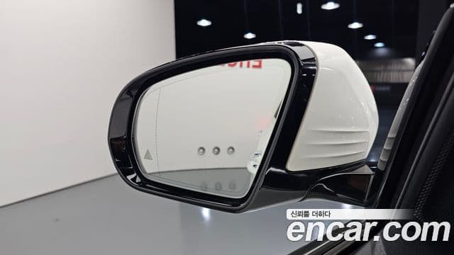 Mercedes-Benz E-Class 2018 — Şəkil 9/33