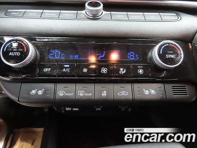 Hyundai Avante 2022 — Фото 17/20