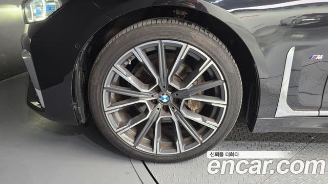 BMW 7 Series 2019 — фото 5 из 20