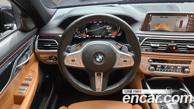 BMW 7 Series 2019 — ფოტო 12/20