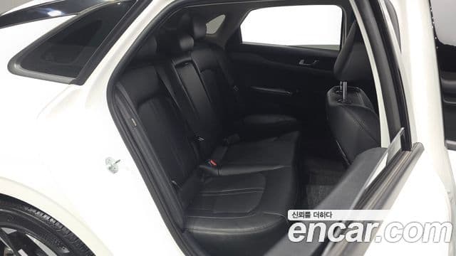 Kia K5 2024 — фото 11 из 20
