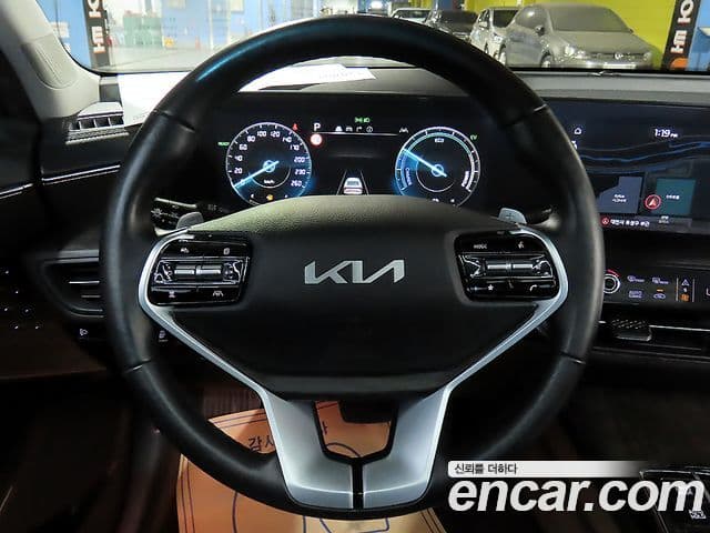 Kia K8 2022 — Фото 10/20