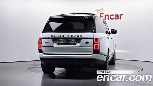 Land Rover Range Rover 2020 — Фото 4/20