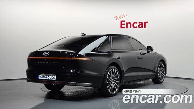 Hyundai Grandeur Hybrid 2025 — Şəkil 14/35
