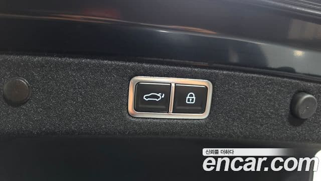 Hyundai Grandeur Hybrid 2025 — Şəkil 30/35