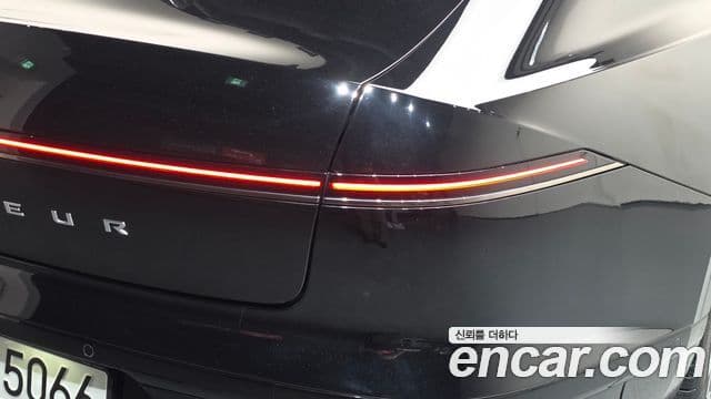 Hyundai Grandeur Hybrid 2025 — Şəkil 20/35