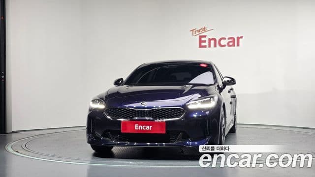 Kia Stinger 2018 — Фото 3/20