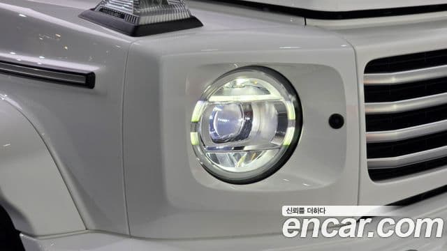 Mercedes-Benz G-Class 2025 — Photo 6/36