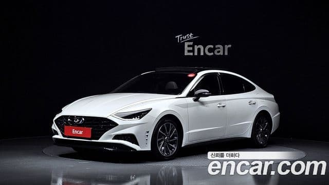 Hyundai Sonata Hybrid 2020 — Photo 3/32
