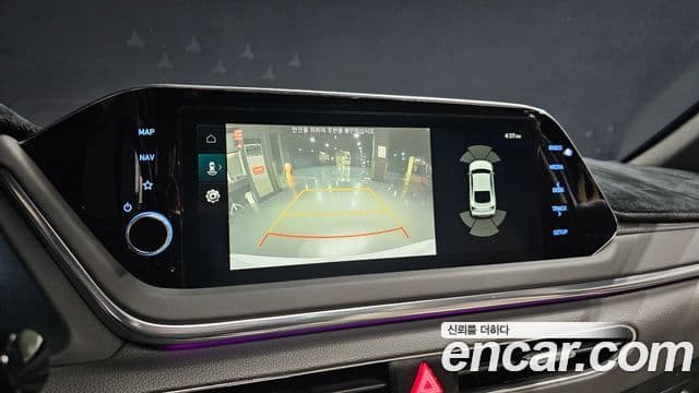 Hyundai Sonata Hybrid 2020 — Photo 24/32