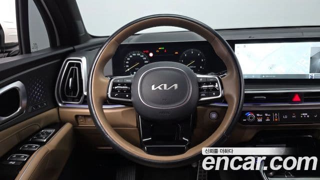 Kia Sorento 2023 — Фото 13/20