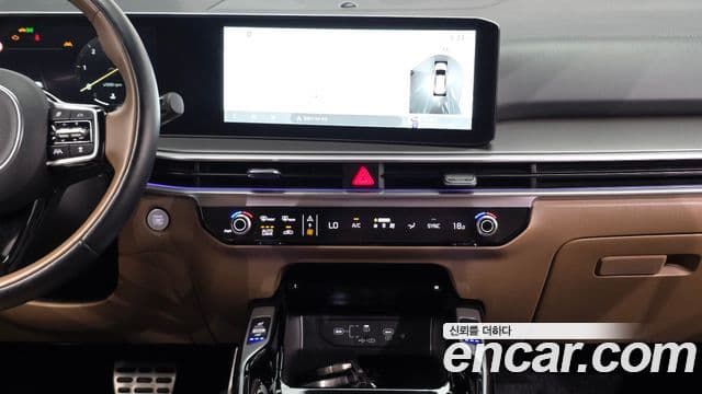 Kia Sorento 2023 — Фото 14/20