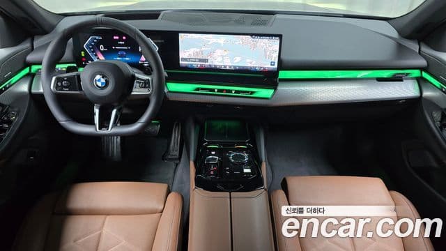 BMW 5 Series 2025 — Photo 32/32