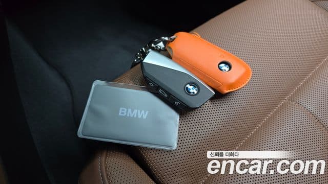 BMW 5 Series 2025 — Photo 30/32