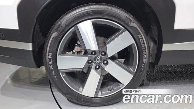 Hyundai Santa Fe 2025 — Şəkil 32/40