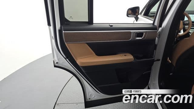 Hyundai Santa Fe 2025 — Şəkil 27/40