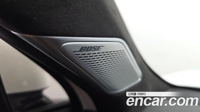 Hyundai Santa Fe 2025 — Şəkil 17/40