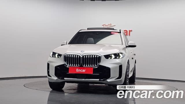 BMW X5 2025 — ფოტო 11/37