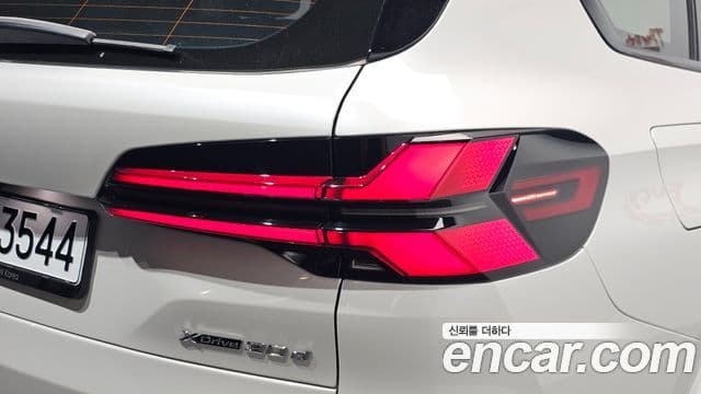BMW X5 2025 — ფოტო 21/37