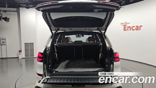 BMW X5 2025 — ფოტო 37/37