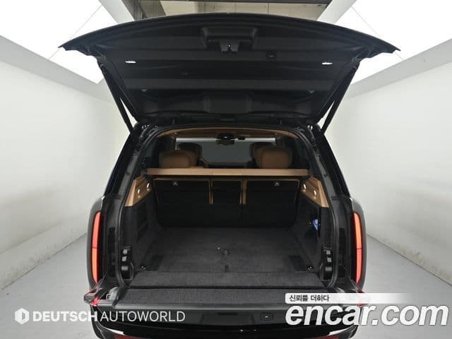 Land Rover Range Rover 2023 — Şəkil 8/19