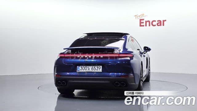 Porsche Panamera 2026 — Photo 23/36