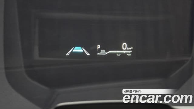 Toyota Sienna 2022 — ფოტო 15/33