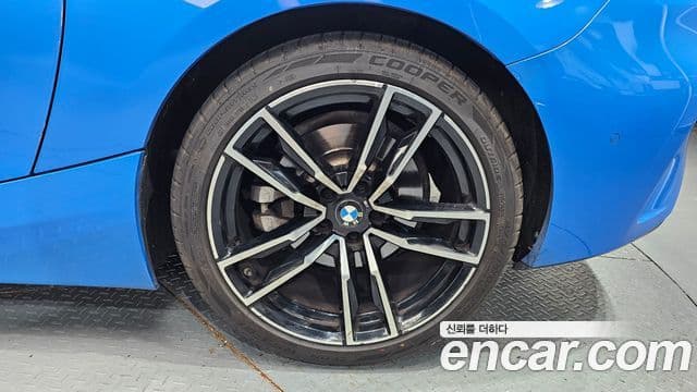 BMW Z4 2020 — Photo 12/20