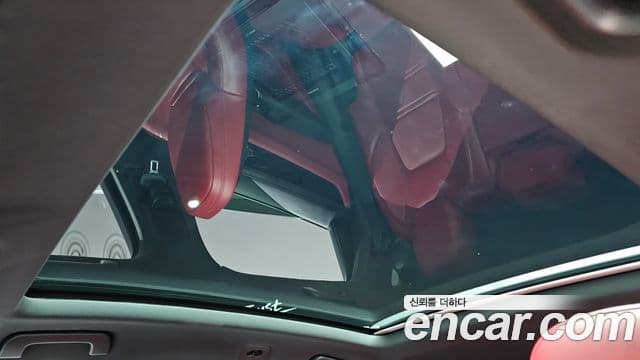Porsche Cayenne 2020 — Photo 31/36