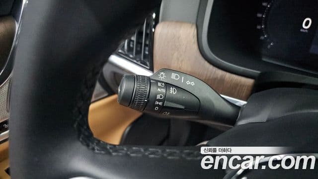 Volvo S90 2023 — Şəkil 36/38