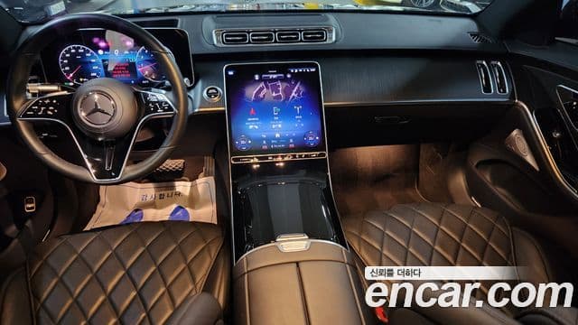 Mercedes-Benz S-Class 2025 — Photo 14/20