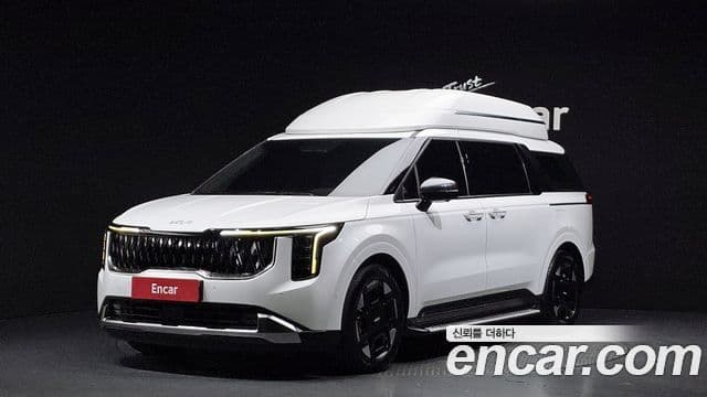 Kia Carnival 2024 — Photo 28/31