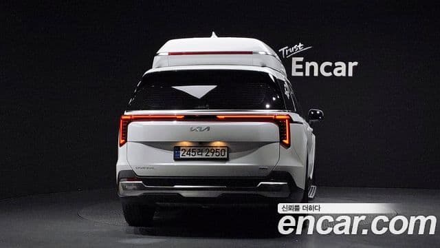Kia Carnival 2024 — Photo 26/31