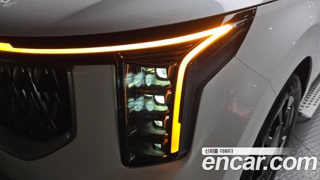 Kia Carnival 2024 — Photo 24/31