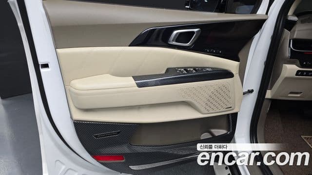 Kia Carnival 2024 — Photo 20/31
