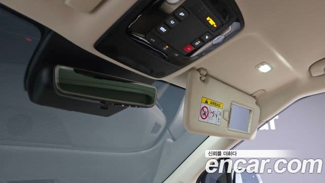 Kia Carnival 2024 — Photo 7/31
