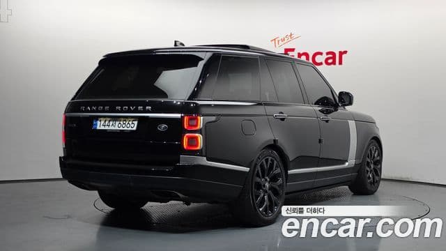Land Rover Range Rover 2020 — Фото 2/20