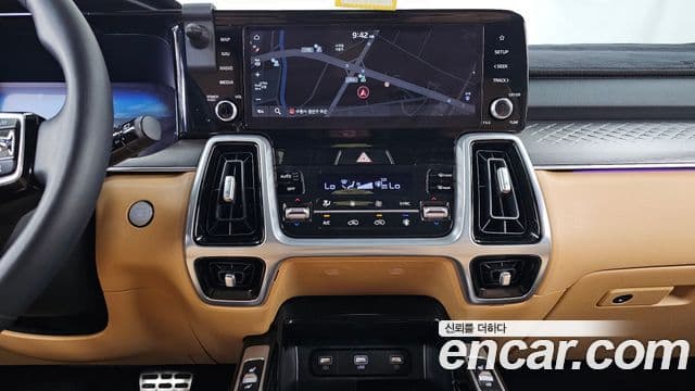 Kia Sorento 2020 — Фото 15/20