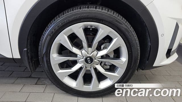 Kia Sorento 2020 — ფოტო 16/34