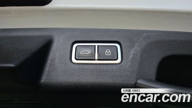 Kia Sorento 2020 — ფოტო 25/34