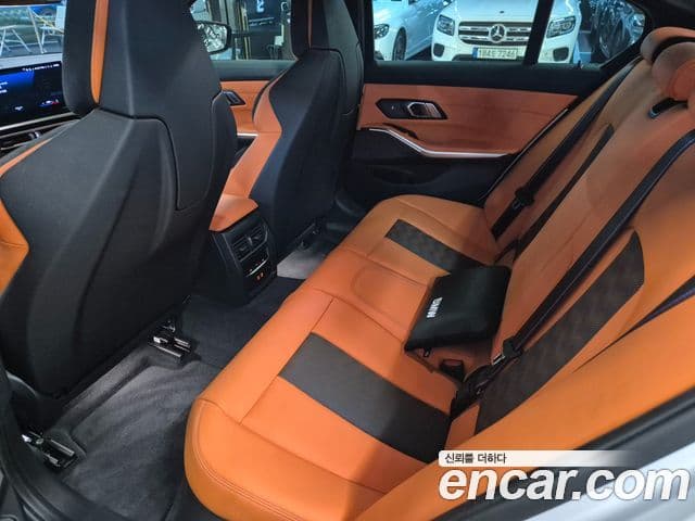 BMW M3 2024 — Photo 17/20