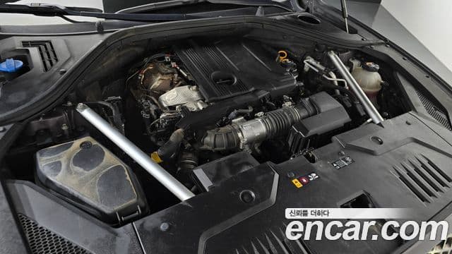 Genesis GV70 2021 — Photo 10/20