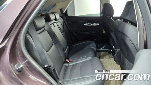 Genesis GV70 2021 — Photo 11/20