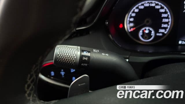 Genesis GV70 2021 — Photo 9/20