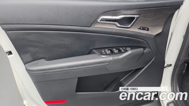 Kia Sportage 2022 — Şəkil 27/34