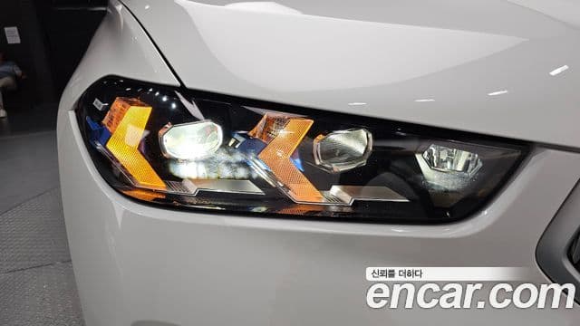 BMW X6 2023 — Photo 19/35