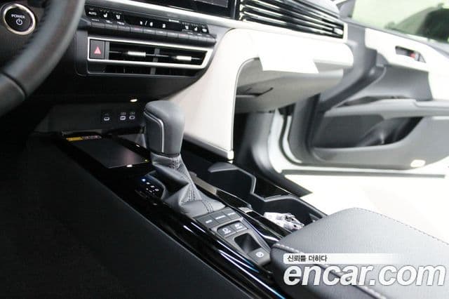 Toyota Camry 2026 — ფოტო 9/20