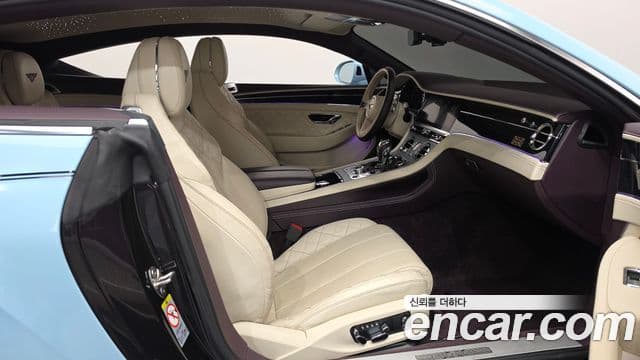 Bentley Continental GT 2019 — ფოტო 16/20